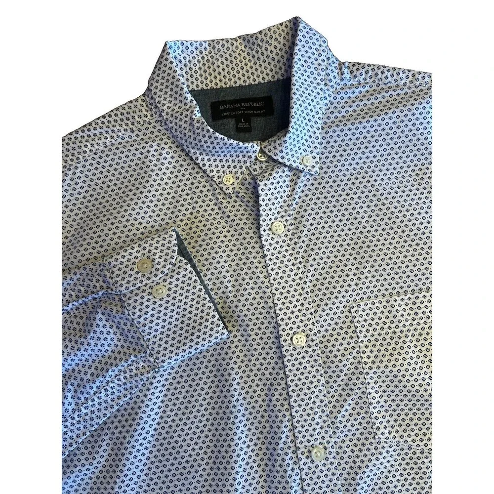 Banana Republic Men’s Large Button Down Shirt Slim Fit Office Work Crisp Blue